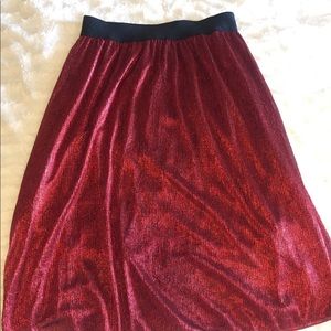 Lularoe size medium Lola skirt holiday collection